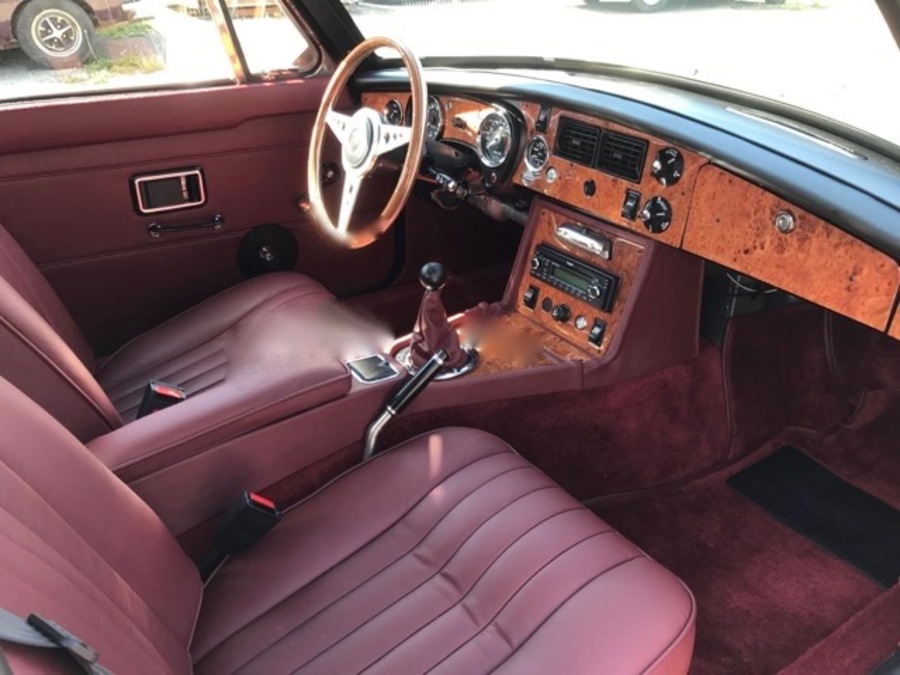 Classic and sports car from CCHL