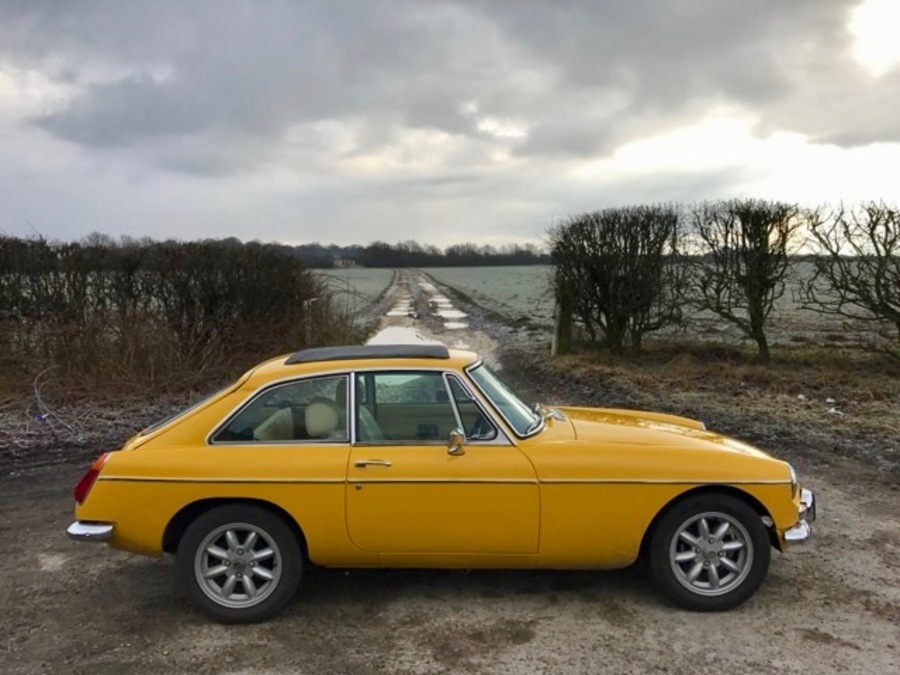 Classic and sports car from CCHL