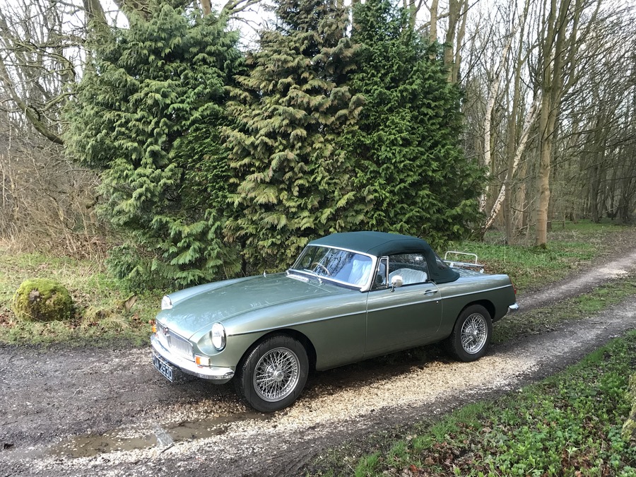 Classic and sports car from CCHL