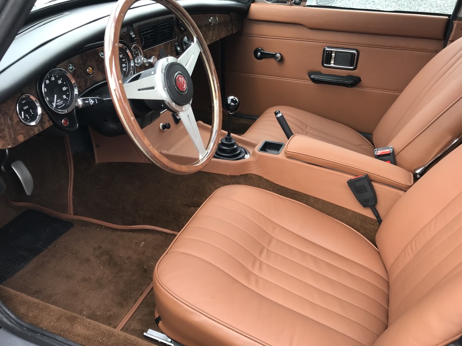Classic and sports car from CCHL
