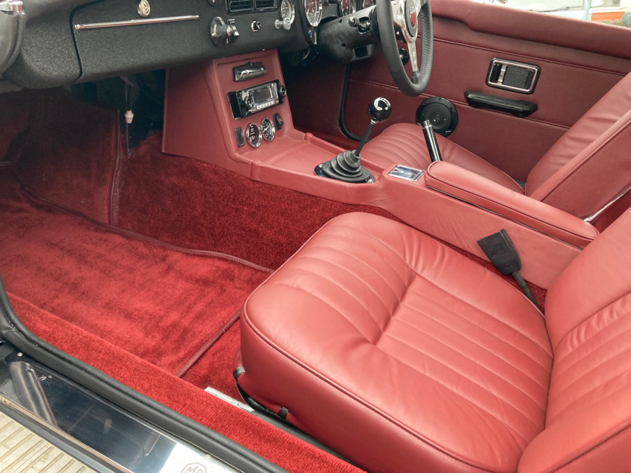 Classic and sports car from CCHL