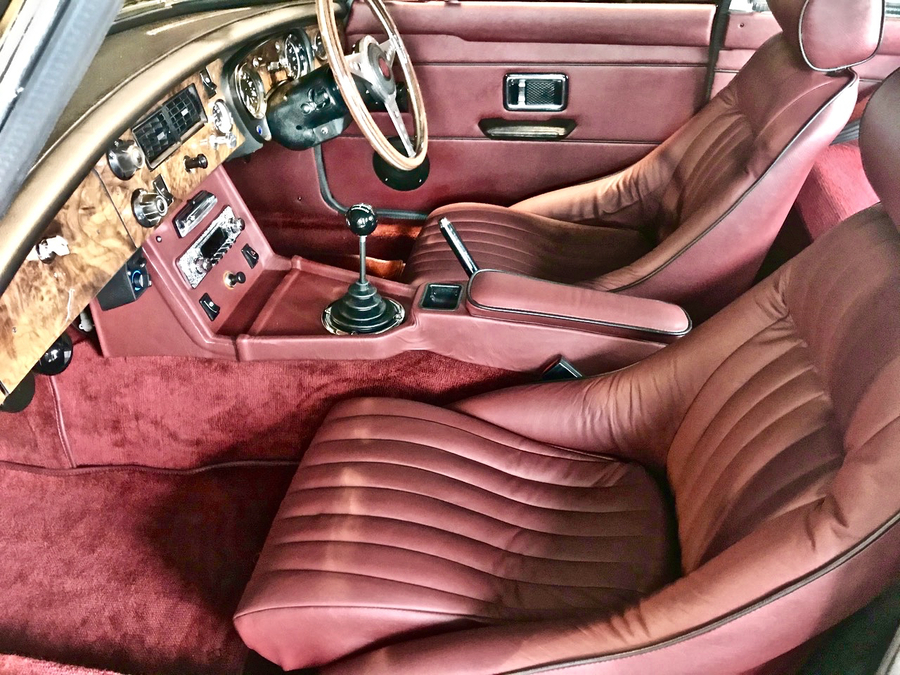 Classic and sports car from CCHL