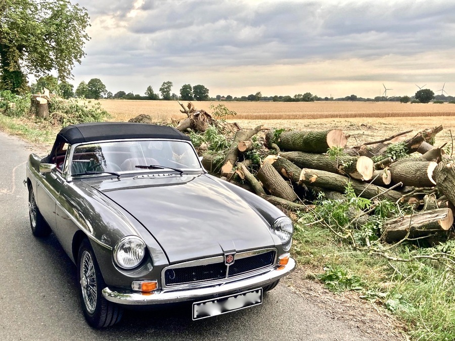 Classic and sports car from CCHL