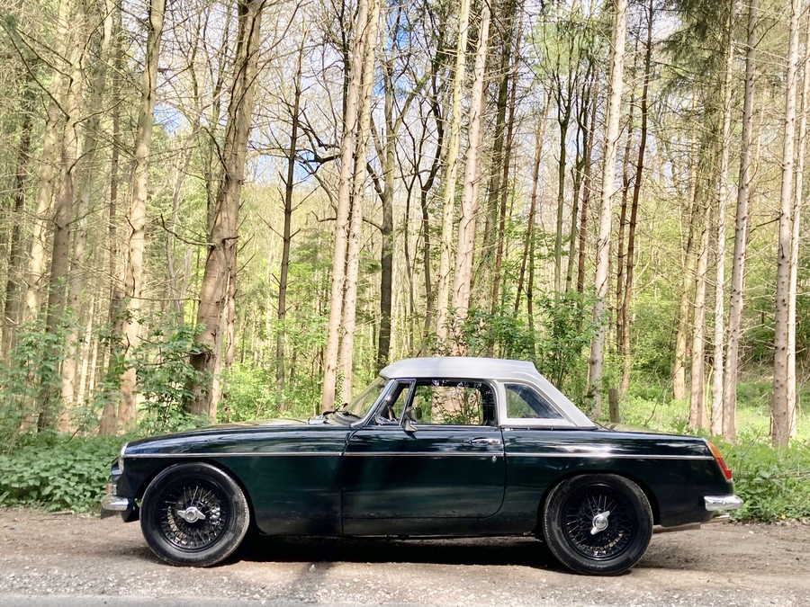Classic and sports car from CCHL