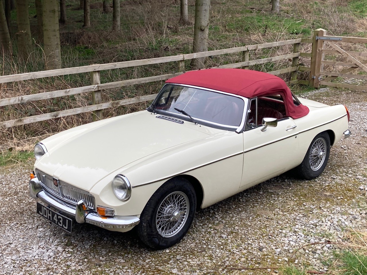 Classic and sports car from CCHL