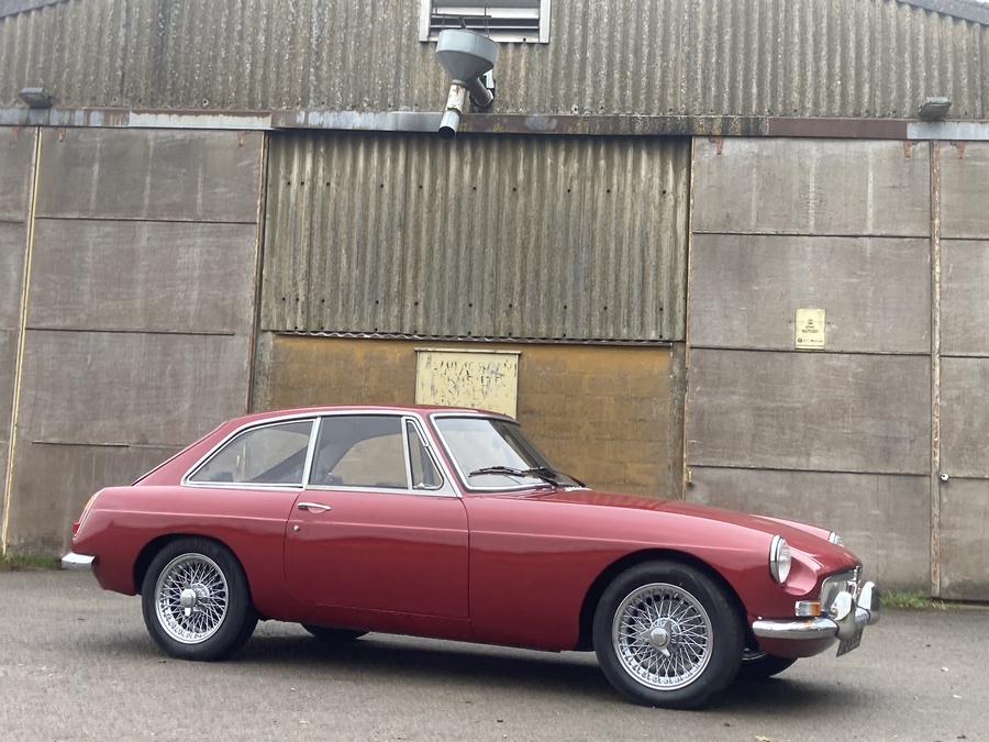 Classic and sports car from CCHL